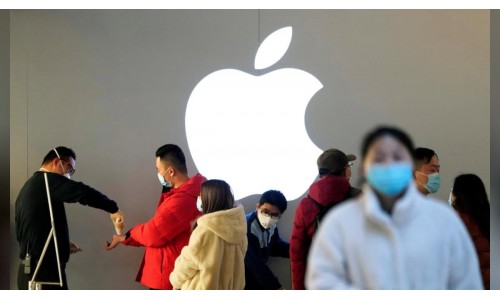 Apple випустила для своїх співробітників багаторазову захисну маску