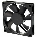Кулер для корпуса TITAN TFD-8015M12Z ; Количество вентиляторов - 1, диаметр вентиляторов - 80 мм, тип подшипника - Z-axis, материал - пластик, уровень